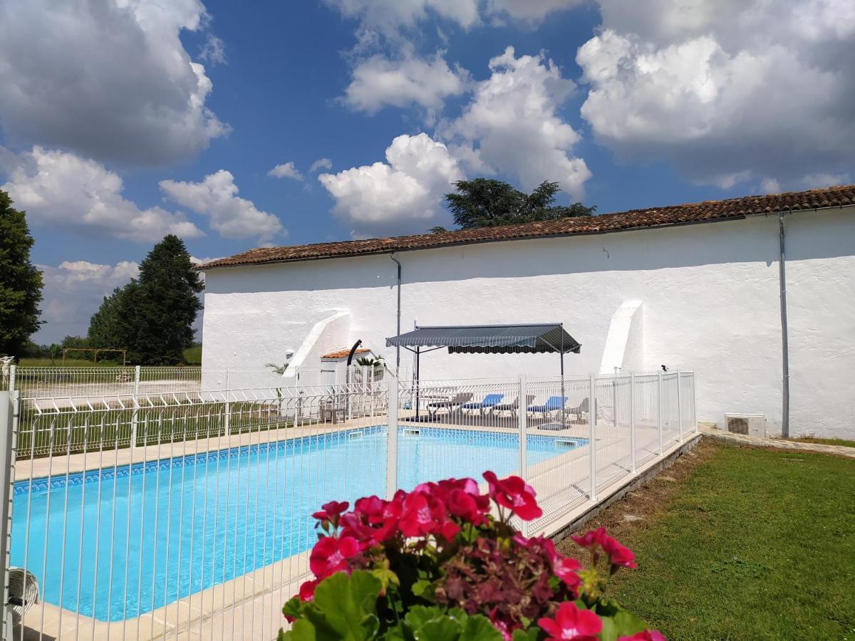 Domaine Moulin D' Elemiah Apartment Gemozac Exterior photo